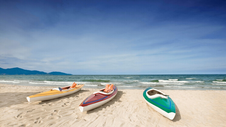 Sandy Beach Non Nuoc Resort